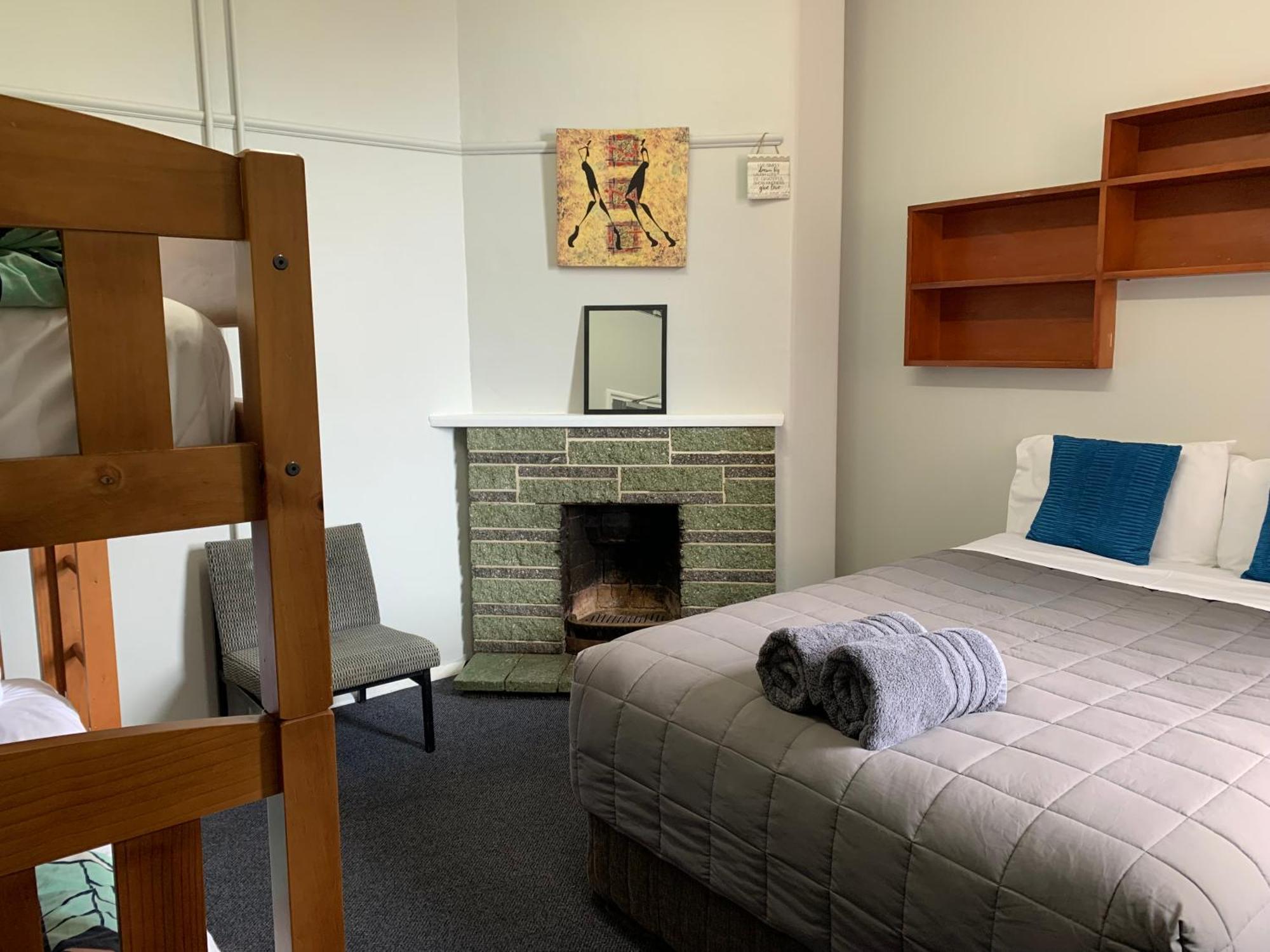 Thomas'S Catlins Lodge And Camp Ground โอวากะ ภายนอก รูปภาพ