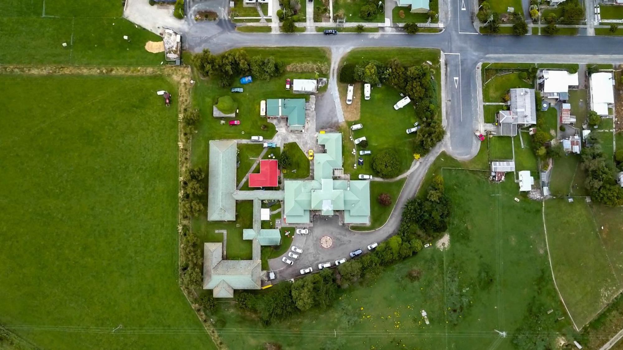 Thomas'S Catlins Lodge And Camp Ground โอวากะ ภายนอก รูปภาพ